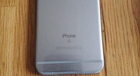 Mint
													Apple iPhone 6S - AT&T, Grey, 32 GB, A1633, photo 4 of 8