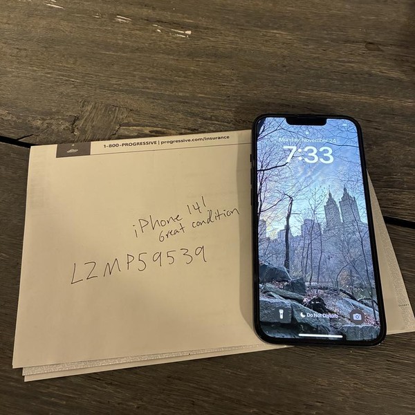 Apple iPhone 14 - Consumer Cellular, 128 GB, Midnight, A2649