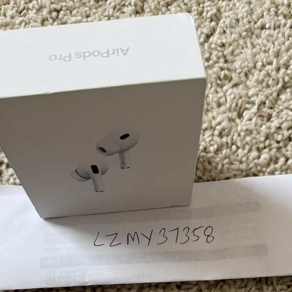 Apple AirPods Pro 2 - USB-C