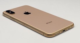 Mint
													Apple iPhone Xs - Unlocked, Gold, 64 GB, A1920, photo 4 of 7