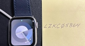 Good
													Apple Watch Series 4 40mm - Silver, A1977 - GPS, Aluminum, photo 5 of 8