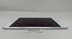 Mint
													Apple iPad Mini 4 - Wi-Fi, Silver, 128 GB, photo 5 of 6