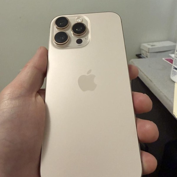 Apple iPhone 16 Pro Max - Xfinity, 1 TB, Desert, A3084