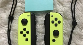 Good
													Nintendo Switch Joy-Con (L-R) - Yellow, photo 2 of 3