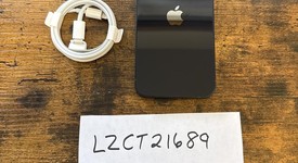 Mint
													Apple iPhone 13 - Unlocked, Midnight, 128 GB, A2482, photo 5 of 9