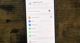 Mint
													Apple iPhone 16 - Unlocked, Pink, 128 GB, A3081, photo 1 of 9