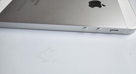 Mint
													Apple iPhone SE 1st Gen 2016 - Unlocked, Silver, 16 GB, A1662, photo 4 of 6