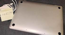 Good
													MacBook Air 2020 - 13" - Apple M1, Silver, 1 TB, 16 GB, photo 3 of 7