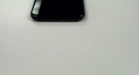 Mint
													Apple iPhone SE 3rd Gen 2022 - Unlocked, Midnight, 64 GB, A2595, photo 5 of 8