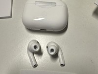 Apple AirPods Pro 2nd Gen