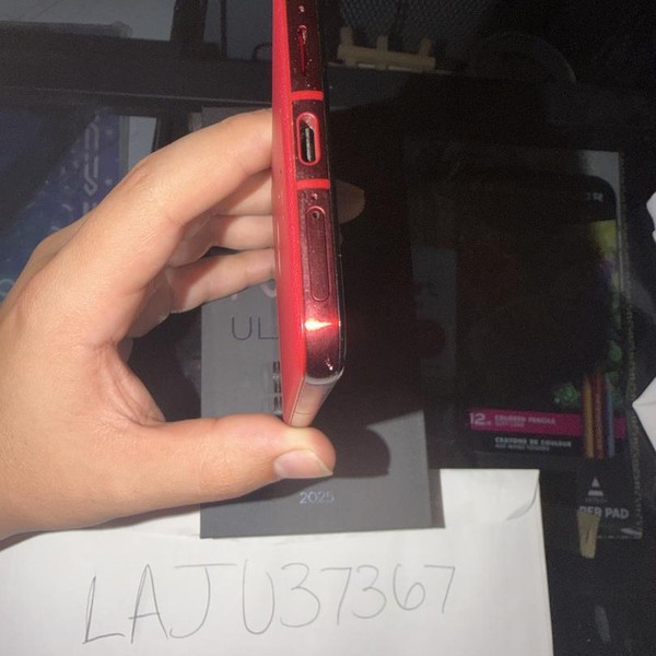 Motorola Razr Ultra (2025) - Unlocked, 512 GB, PANTONE Rio Red, 16 GB