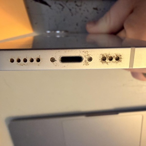 Apple iPhone 14 - Unlocked, 128 GB, Starlight, A2649