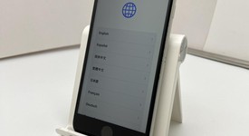 Fair
													Apple iPhone SE 2nd Gen 2020 - Unlocked, White, 64 GB, A2275, photo 1 of 7