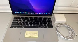 Good
													MacBook Pro 2017 (No Touch Bar) - 13" - I5, Silver, 512 GB, 16 GB, photo 2 of 10
