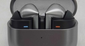 Used
													Samsung Galaxy Buds3 Pro - Silver, photo 1 of 5