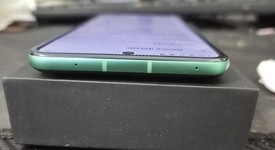 Mint
													Motorola Razr 2025 - Unlocked, Green, 256 GB, 8 GB, photo 2 of 6