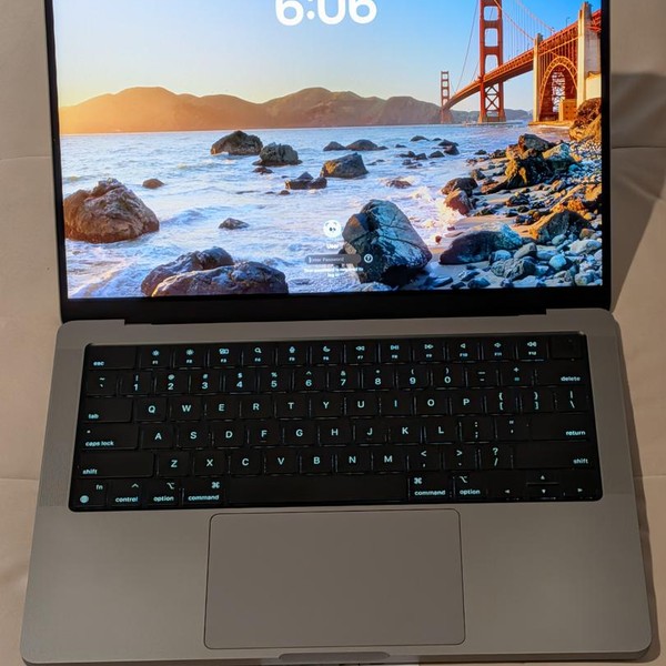 MacBook Pro 2021 - 14 inch - 512 GB, Gray, 16 GB, Apple M1 Pro 8-core