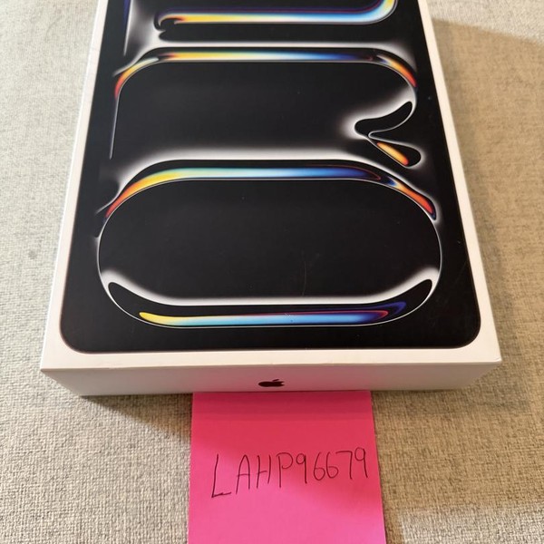 Apple iPad Pro 11 inch (M5) 2025 - Wi-Fi, 256 GB, Space Black, Apple M5 9-Core, A3357, Standard Glass