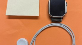 Mint
													Apple Watch Ultra 49mm - Unlocked, Titanium, A2622, photo 3 of 10