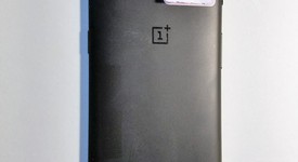 Good
													OnePlus 5 - Unlocked, Black, 128 GB, 8 GB, A5000, photo 3 of 4