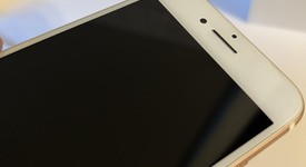 Mint
													Apple iPhone 7 - Unlocked, Rose Gold, 32 GB, A1660, photo 2 of 12