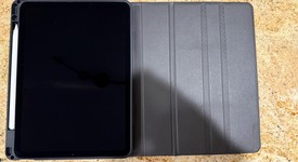 Mint
													Apple iPad Air 5th Gen - Wi-Fi, Gray, 64 GB, A2588, photo 1 of 11