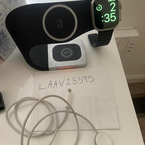 Apple Watch Ultra 49mm - Unlocked, Titanium, A2622