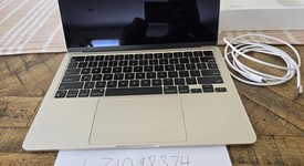Mint
													MacBook Air 2022 - 13" - Apple M2, Starlight, 256 GB, 16 GB, photo 3 of 22