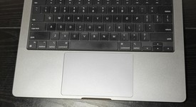 Good
													MacBook Pro Late 2023 (M3) - 14" - Apple M3, Silver, 512 GB, 8 GB, 10-core GPU, photo 3 of 12