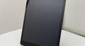 Fair
													Apple iPad 8th Gen - Unlocked, Gray, 32 GB, A2428, photo 2 of 8
