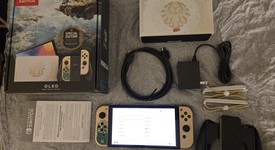 Good
													Nintendo Switch - OLED - White, 64 GB, The Legend of Zelda: Tears of the Kingdom Edition, photo 3 of 17