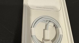 Mint
													Apple iPhone 14 Pro Max - Unlocked, Gold, 256 GB, A2651, photo 2 of 9