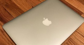 Good
													MacBook Pro 2015 (Retina) - 13" - Silver, 256 GB, 8 GB, photo 4 of 8