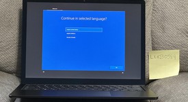 Good
													Microsoft Surface Laptop 3 - I7, Black, 1 TB, 16 GB, 13.5", photo 1 of 18
