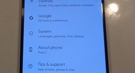 Fair
													Google Pixel 3 - Unlocked, White, 64 GB, Google Edition, photo 5 of 5