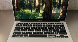 Mint
													MacBook Air 2020 - 13" - I5, Silver, 1 TB, 16 GB, photo 1 of 12