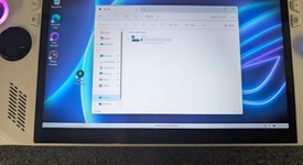 Mint
													Asus ROG Ally 7" - Z1 Extreme, White, 512 GB, 16 GB, Ryzen Z1 Extreme, photo 3 of 11