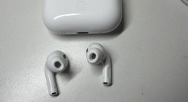 Used
													Apple AirPods Pro 2 - USB-C, photo 3 of 3
