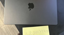 Mint
													MacBook Pro Late 2023 (M3) - 14" - Apple M3 Pro 11-core, Black, 512 GB, 18 GB, 14-core GPU, photo 3 of 9