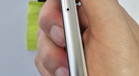 Good
													Apple iPhone SE 3rd Gen 2022 - Unlocked, Starlight, 64 GB, A2595, photo 5 of 8