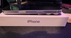 Mint
													Apple iPhone 16 Pro - Unlocked, White, 256 GB, A3083, photo 5 of 9