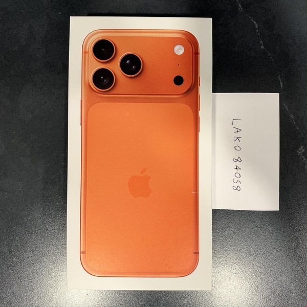 Apple iPhone 17 Pro Max - Unlocked, 256 GB, Cosmic Orange, A3257