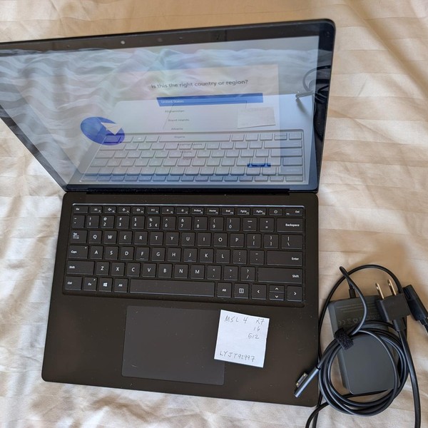 Microsoft Surface Laptop 4 - 512 GB, Black, 16 GB, AMD Ryzen 7, 13.5 inch