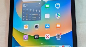 Good
													Apple iPad 5th Gen - Verizon, Gray, 32 GB, A1823, photo 1 of 4