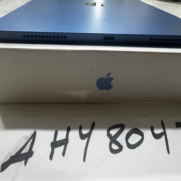 Apple iPad (10th Gen) - Wi-Fi, 64 GB, Blue, A2696