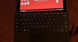 Fair
													Microsoft Surface Go - Wi-Fi, Silver, 128 GB, 8 GB, photo 3 of 6