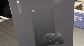 New
													Xbox Series X (2020) - Black, 1 TB, standard, photo 2 of 4