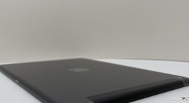 Good
													Apple iPad 7th Gen - Unlocked, Gray, 32 GB, A2200, photo 6 of 6