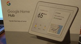 Mint
													Google Home Hub - Charcoal, photo 1 of 3