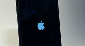 Good
													Apple iPhone Xr - AT&T, Black, 64 GB, A1984, photo 2 of 5